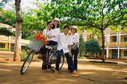 Cl�ck xem ảnh lớp !!