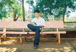 Lớp trưởng Nguyễn Đ�nh Th�nh (Click để về lại)